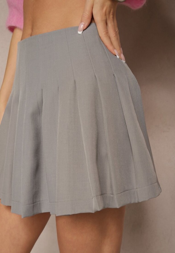 Szare Spódnico-Spodenki High Waist z Plisami w Stylu Tennis Skirt Ninaris
