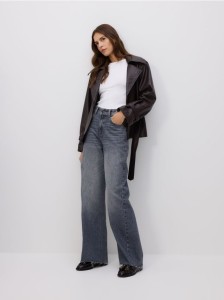 Jeansy wide leg z przeszyciami - szary