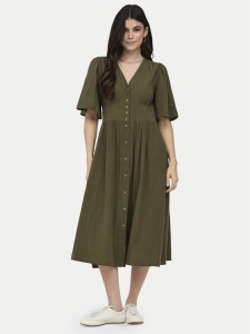ONLY Sukienka codzienna Tizana 15373535 Zielony Regular Fit