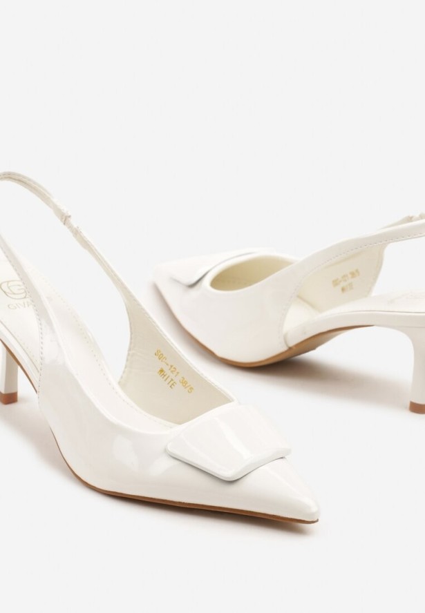 Białe Lakierowane Sandały Typu Slingback na Szpilce Kalivan