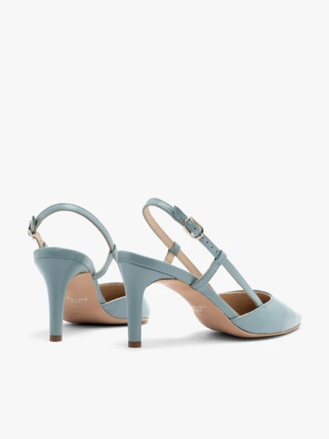 Niebieskie czółenka typu slingback