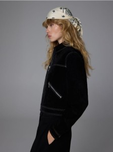 Wzorzysta apaszka - złamana biel