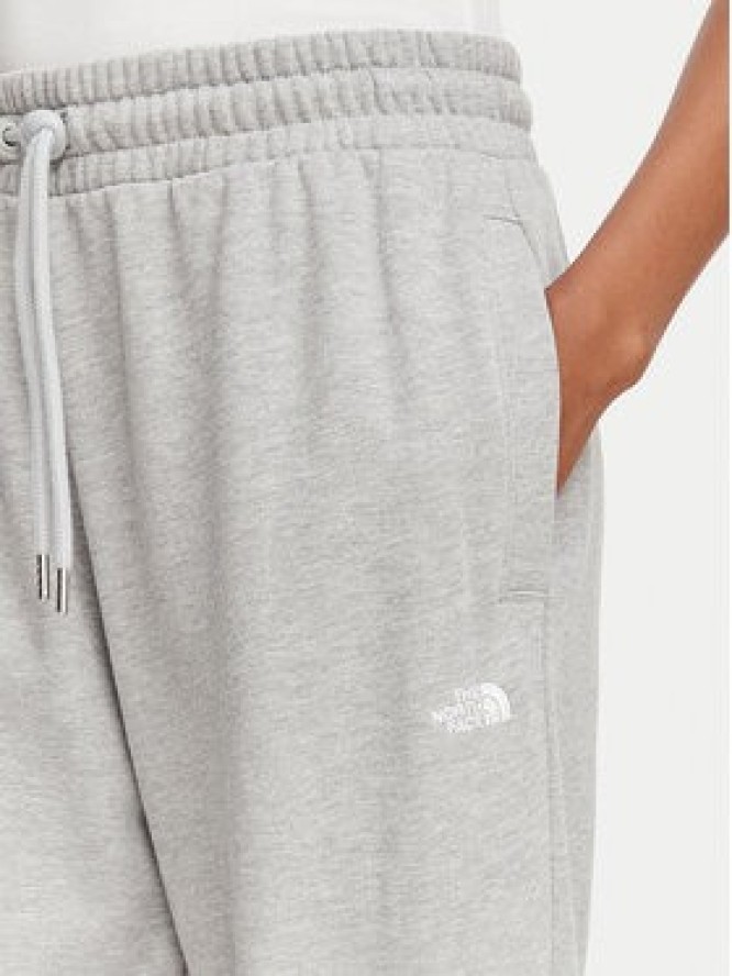 The North Face Spodnie dresowe Tnf Essential Terry Simple Dome Relaxe NF0A8FDS Szary Regular Fit