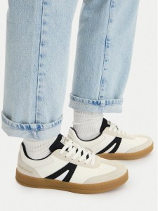 Guess Jeans Sneakersy CWBEO-GJ20250516 Biały