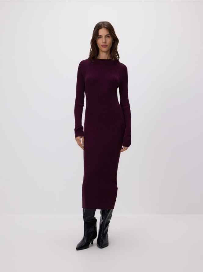 Prążkowana sukienka z wiskozą - bordowy