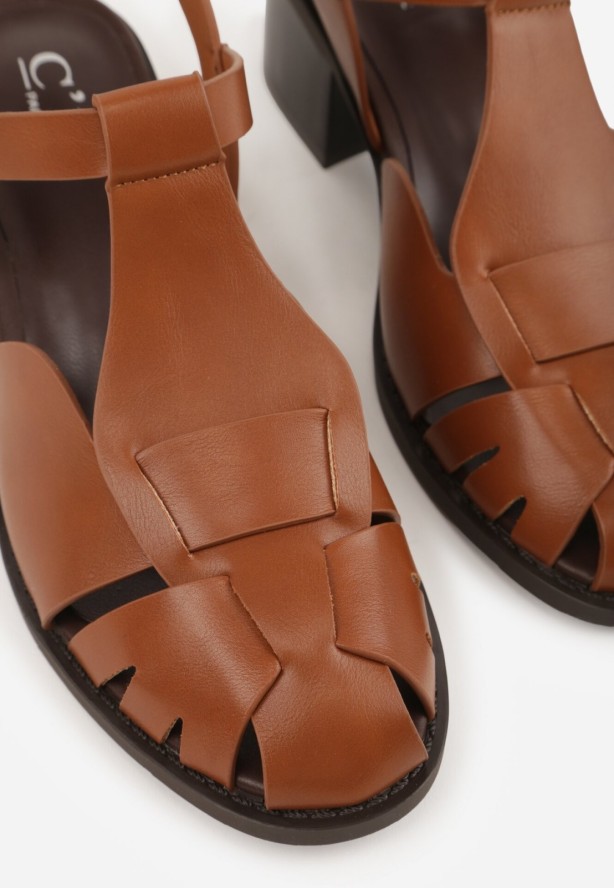 Brązowe Sandały na Obcasie z Ozdobnymi Paskami Aglaosa