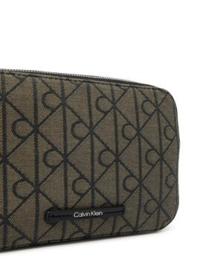 Calvin Klein Torebka Emblem Trio Pebble Shoulder Bag LV04F3533G Brązowy