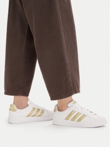 adidas Sneakersy Streettalk IH4316 Biały
