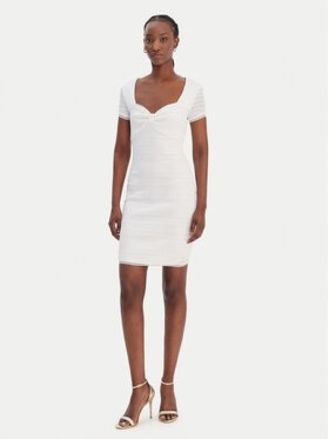 Guess Sukienka codzienna W6GK15 K2950 Biały Slim Fit