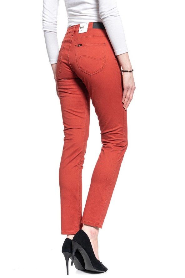 DAMSKIE SPODNIE MATERIAŁOWE LEE SLIM ELLY L305QX38 112106158