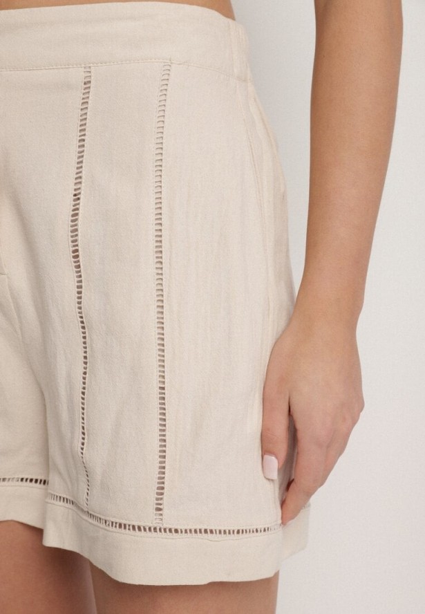 Beżowe Bawełniane Szorty z Wysokim Stanem i Geometrycznym Wzorem Galirella