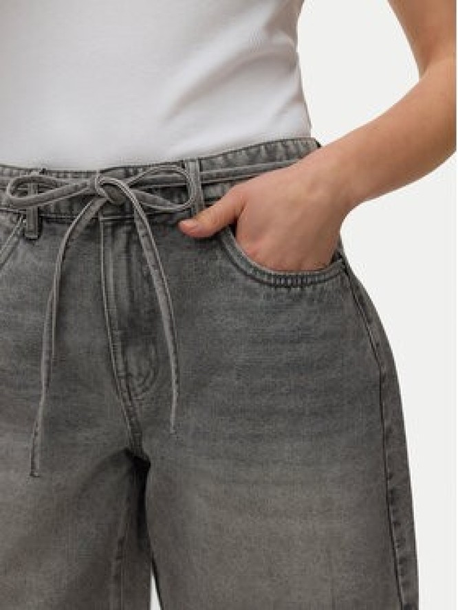Vero Moda Szorty jeansowe Wien 10341837 Szary Relaxed Fit