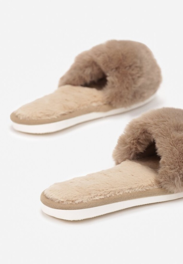 Beżowe Kapcie Gregisthus