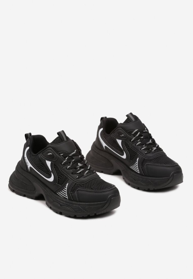 Czarne Sneakersy na Profilowanej Podeszwie z Siateczkowymi Wstawkami Parinella