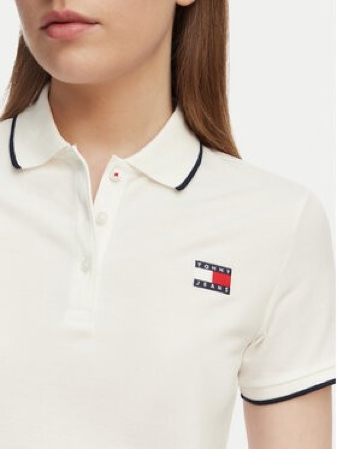 Tommy Jeans Sukienka codzienna Tommy Badge DW0DW22328 Biały Relaxed Fit