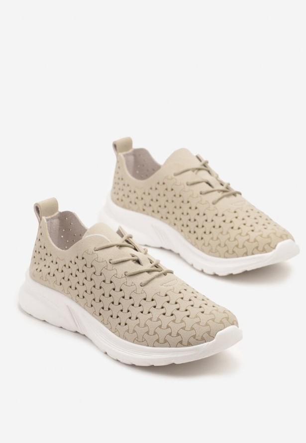 Beżowe Sneakersy z Ażurową Cholewką Polmio