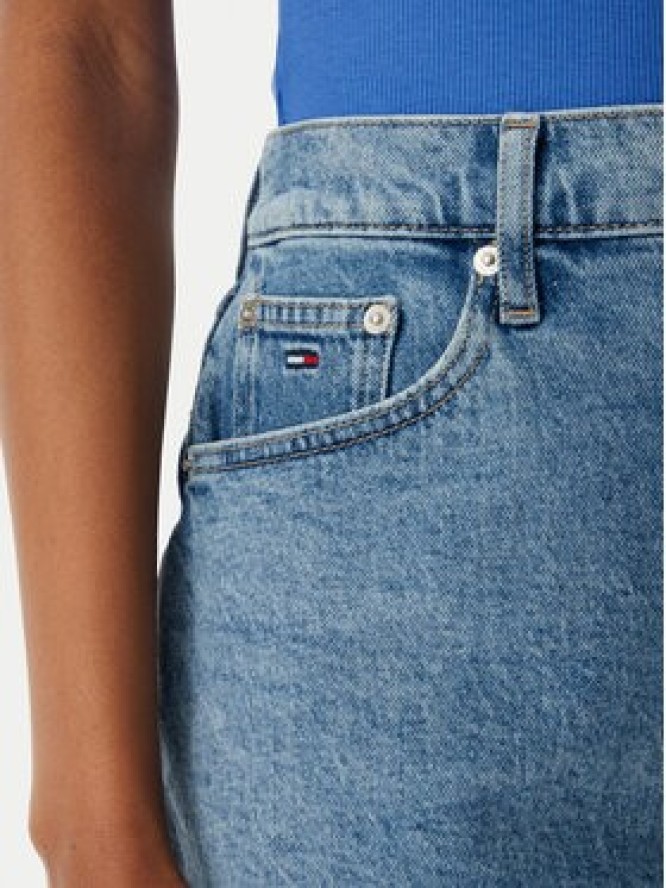 Tommy Jeans Szorty jeansowe DW0DW22691 Niebieski jasny Regular Fit