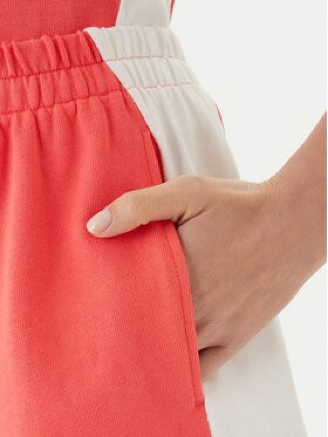 Calvin Klein Swimwear Szorty materiałowe LV00Q61153 Różowy Regular Fit