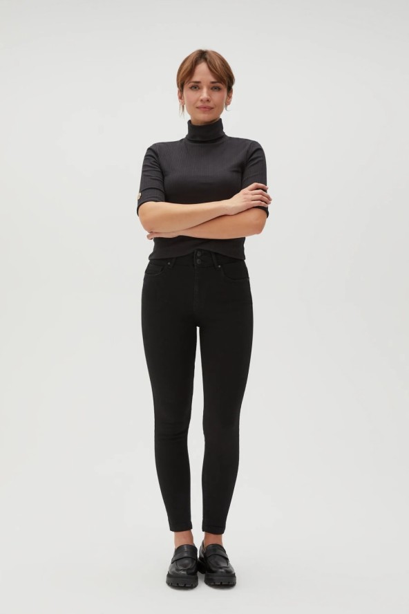 Gładkie jeansy rurki czarne