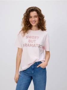 T-shirt oversize z nadrukiem - pastelowy róż
