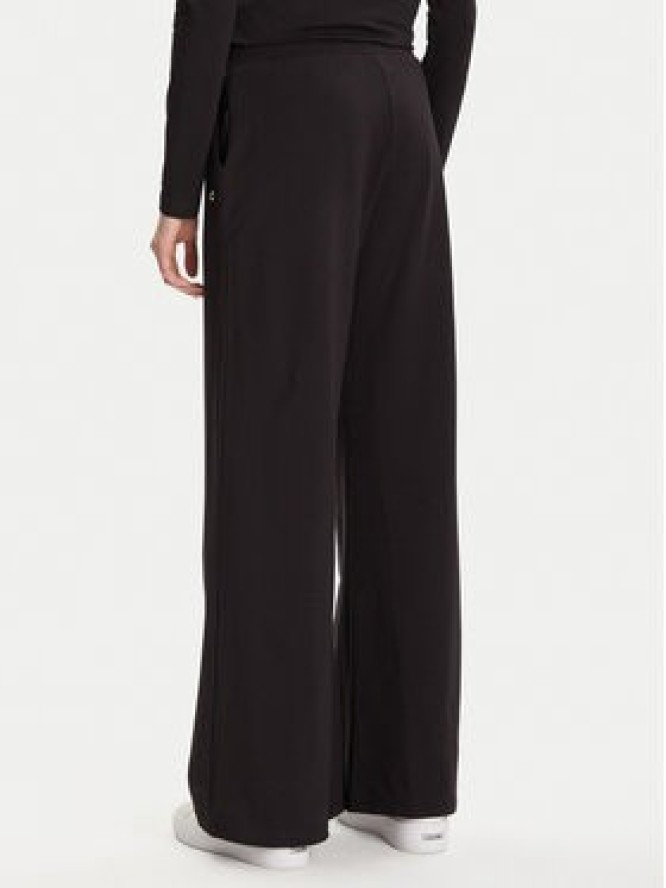 EA7 Emporio Armani Spodnie dresowe 7W000462 AF13135 UC001 Czarny Relaxed Fit