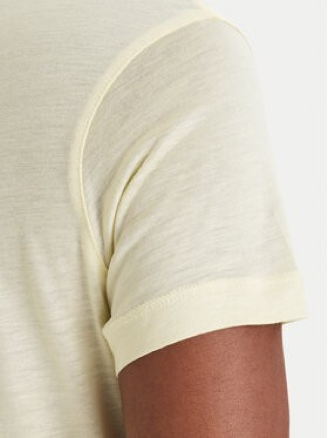 Guess T-Shirt W5GP31 KCSX2 Żółty Classic Fit