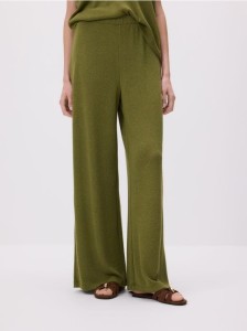 Strukturalne spodnie - oliwkowy