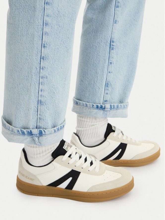 Guess Jeans Sneakersy CWBEO-GJ20250516 Biały