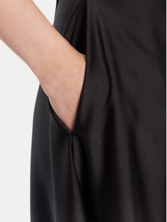 Rinascimento Spódnica trapezowa CFC0125080003 Czarny Regular Fit