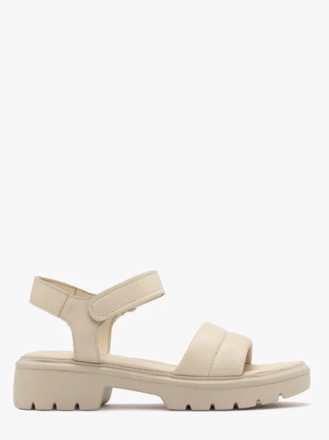 Kremowe sandały zapinane na rzepy