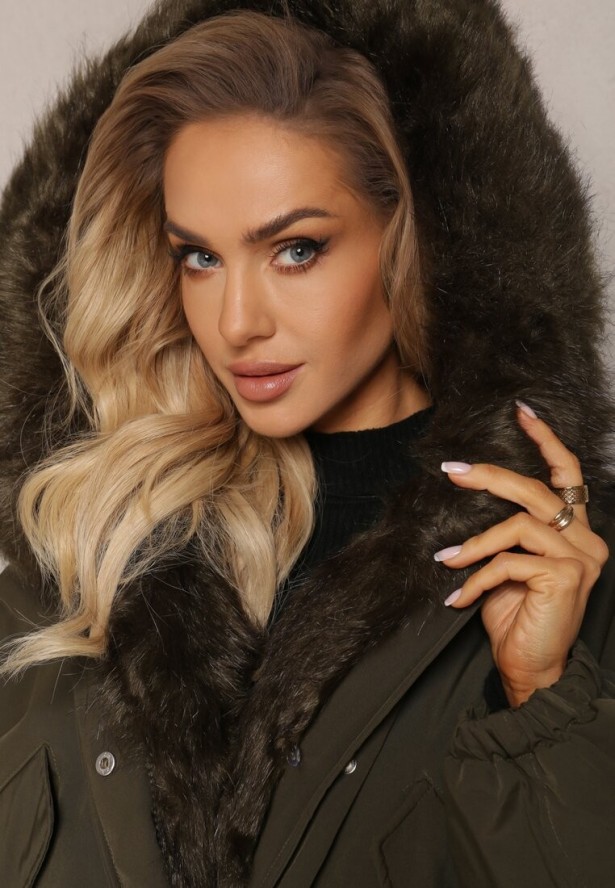 Ciemnozielona Kurtka Parka Oversize z Futerkiem Horelle