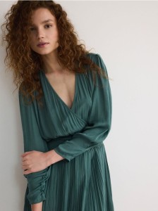 Sukienka mini z kopertowym dekoltem - morski