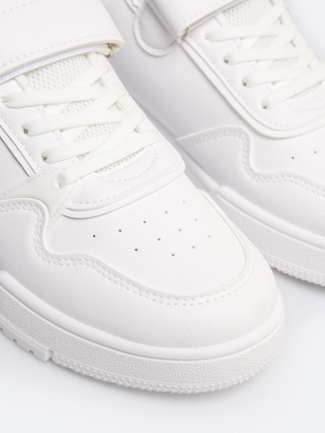 Sneakersy damskie białe RR374049 101