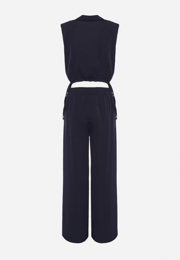 Granatowy Komplet Kopertowa Bluzka z Kwiatową Broszką i Szerokie Spodnie Reavilia