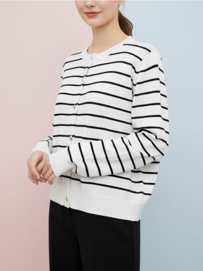 Kardigan z guzikami w paski - biały