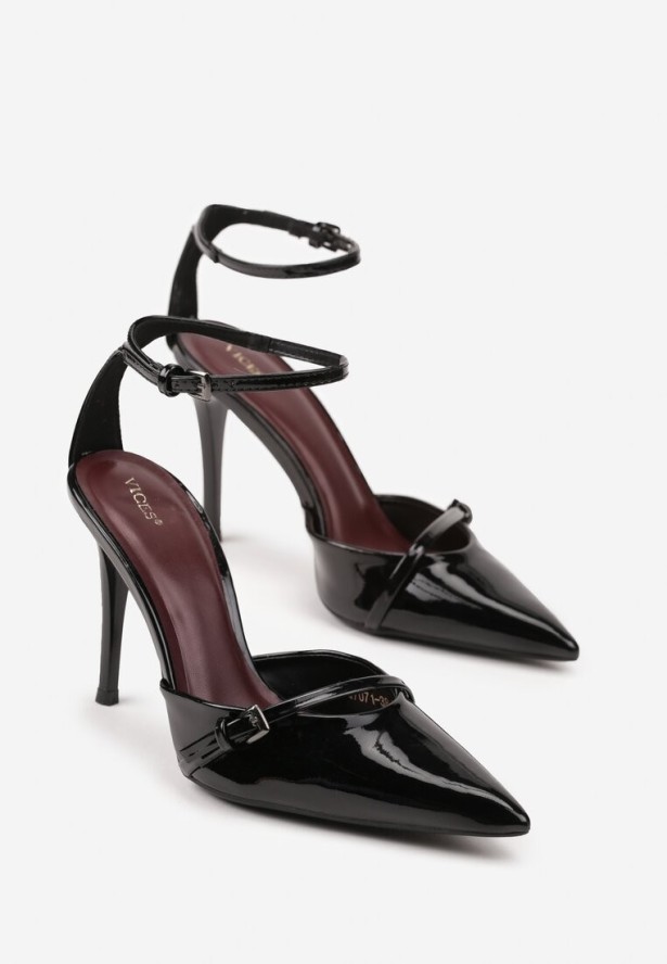 Czarne Lakierowane Szpilki Vices Zdobione Paskiem z Klamerką Tilamea