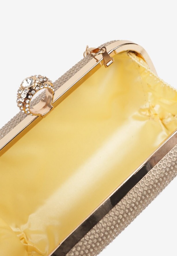 Złota Torebka Kopertówka z Biżuteryjnym Uchwytem i Dodatkowym Łańcuszkiem Milenessa