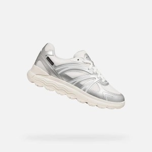 Buty sportowe damskie Geox Spherica 4x4 ABX