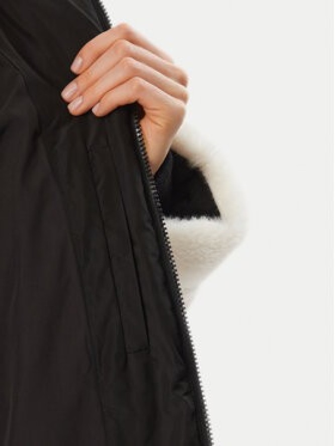 KARL LAGERFELD Kurtka zimowa B4W15004 Czarny Regular Fit