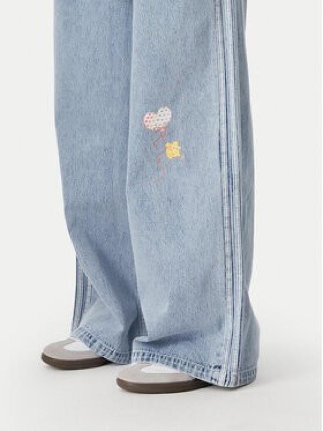 adidas Jeansy Care Bear High Rise KQ6748 Niebieski jasny Wide Leg