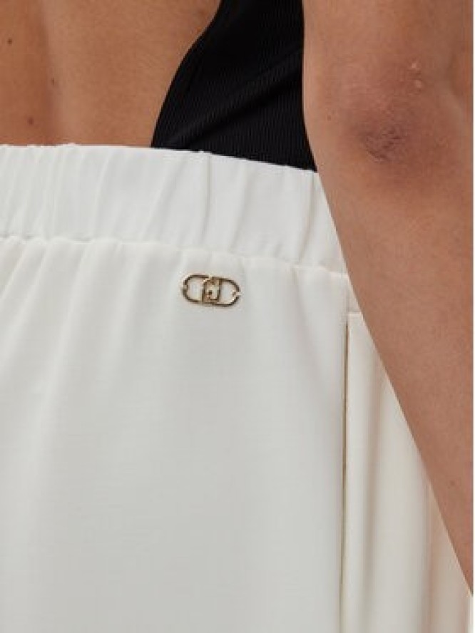 Liu Jo Szorty materiałowe TA5227 J4869 Écru Relaxed Fit