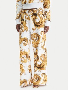 Versace Jeans Couture Spodnie dresowe 80HAA320 FS196 Biały Regular Fit