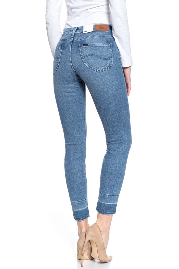 SPODNIE DAMSKIE LEE SCARLETT FRESH BLUE L526DIAL 112111571