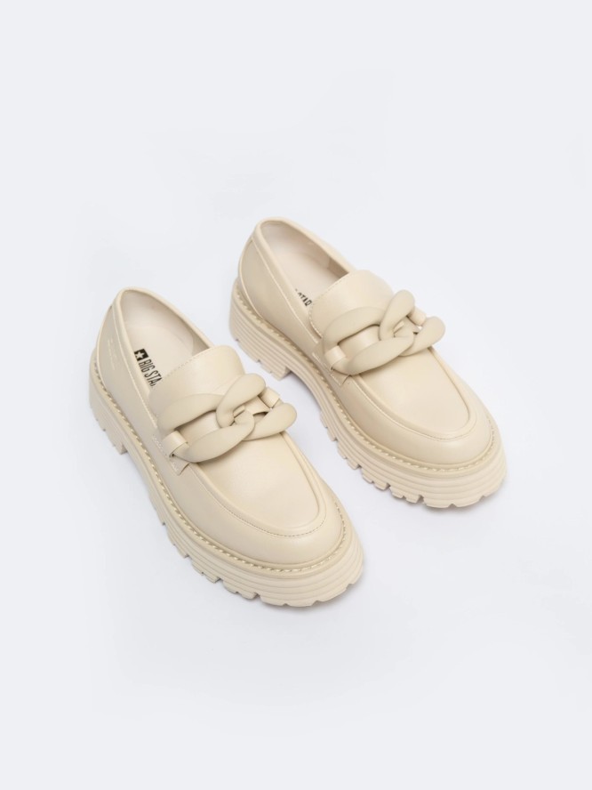 Mokasyny damskie z ozdobnym łaŅcuchem beżowe LL274581 801