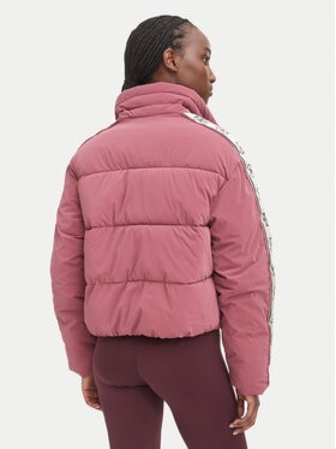 Guess Kurtka zimowa V5BL11 WGYC2 Różowy ciemny Regular Fit