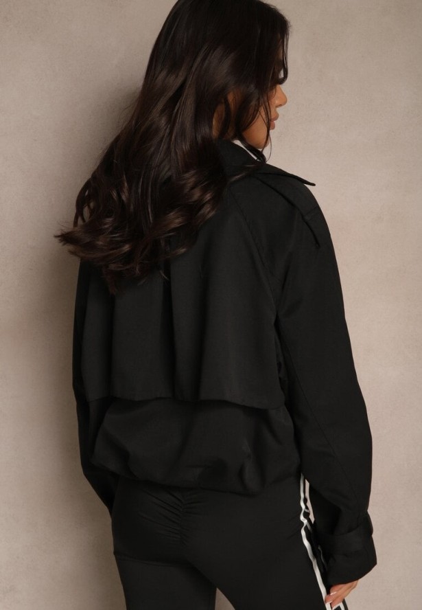 Czarna Kurtka Stylizowana na Krótki Trencz z Kołnierzem i Zakładką Exniza