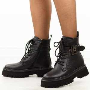 Czarne skórzane trapery damskie DiA 52-032