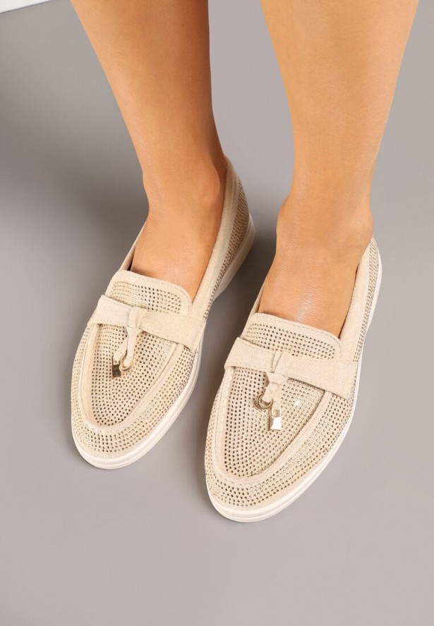 Beżowe Mokasyny z Cholewką z Cyrkoniami Zdobione Aplikacją Tenurea