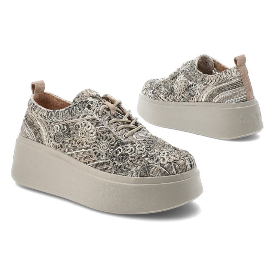 Sneakersy damskie Filippo, cholewka z materiału tekstylnego z ozdobnym haftem wiązany fason na solidnej platformie, khaki, DP7799/26