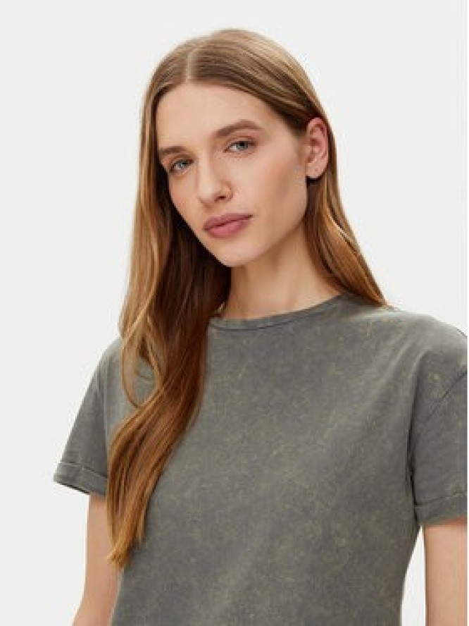 Noisy May T-Shirt Brandy 27033185 Szary Slim Fit